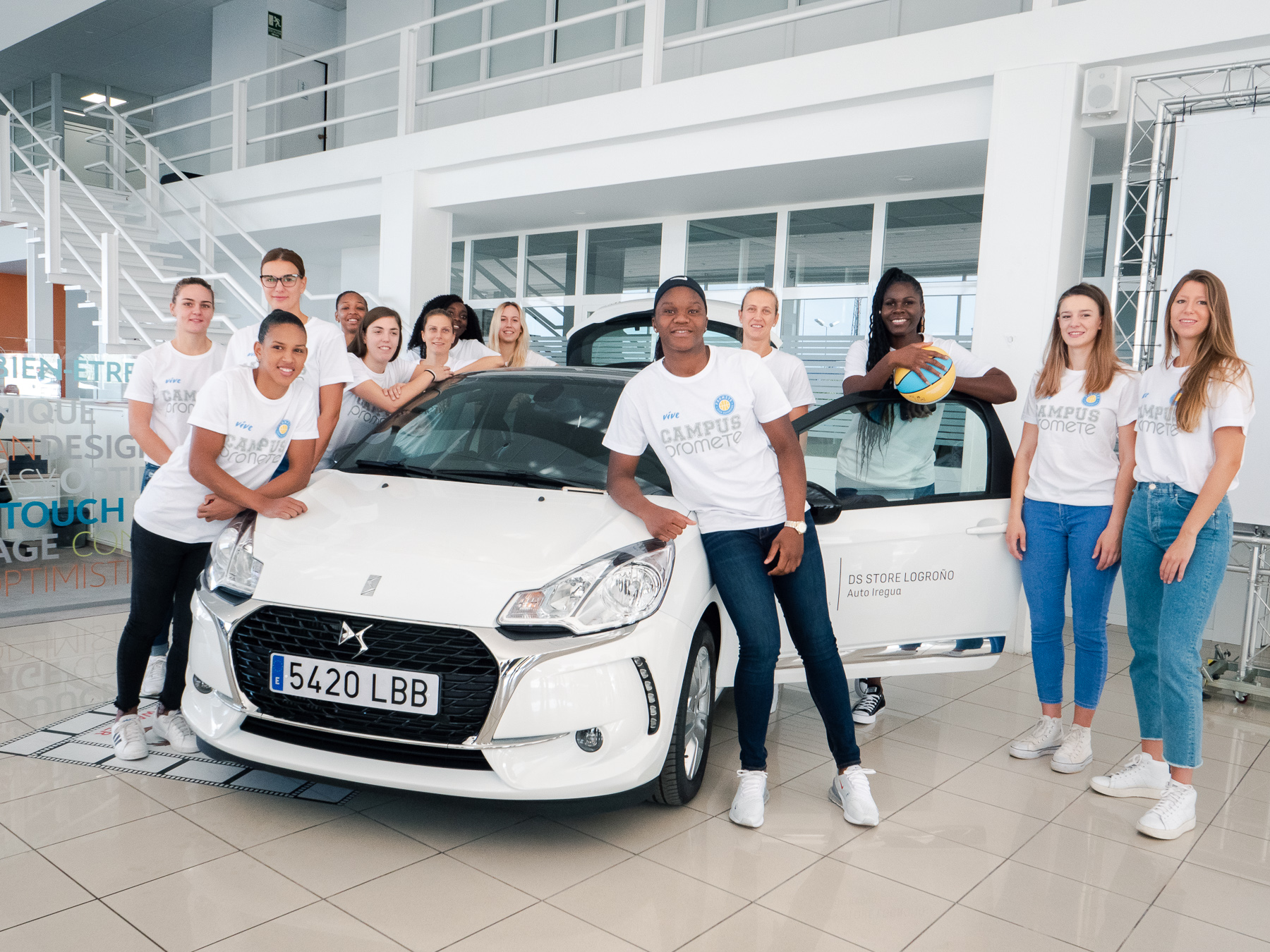 Seis años con Auto Iregua: el Campus Promete conducirá el Citroën DS3 esta temporada