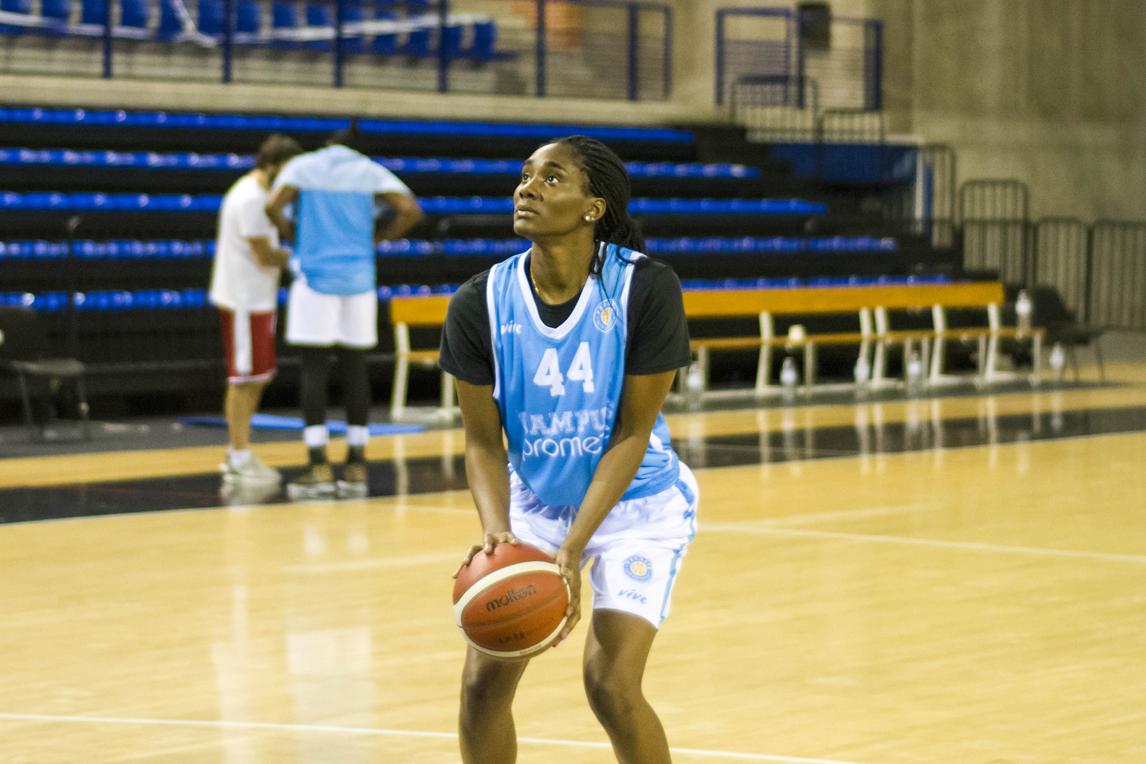 Kobi Thornton abandona la disciplina del Campus Promete